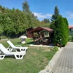 Holiday Apartman Guest house