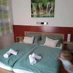 Holiday Apartman Bük