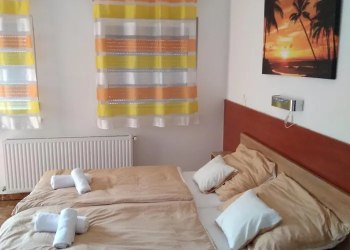 Holiday Apartman 3* Bük